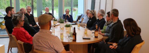 District Administrator Dagmar Schulz together with professors at the end of the first day of the event at Werkhof Kukate