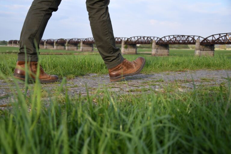 hiking on the elbe dyke in the wendland